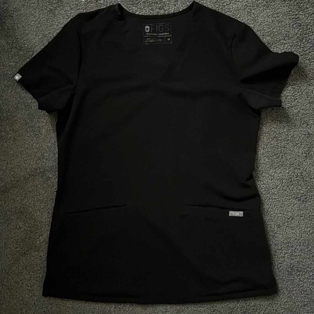 Figs casma top